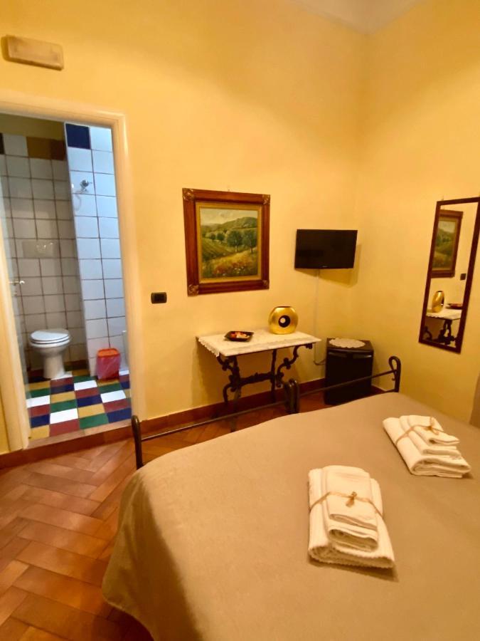 B&B Conte Cavour Neapel Exterior foto