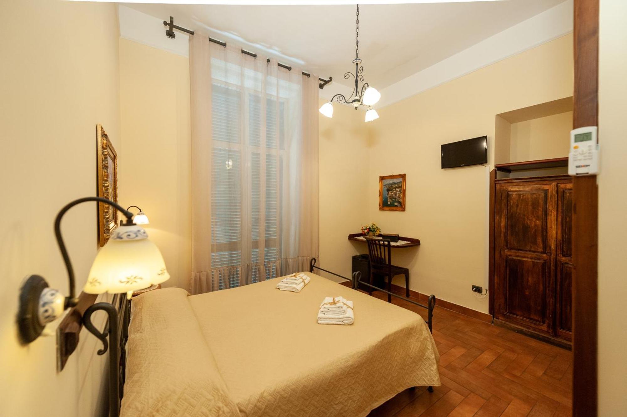 B&B Conte Cavour Neapel Exterior foto