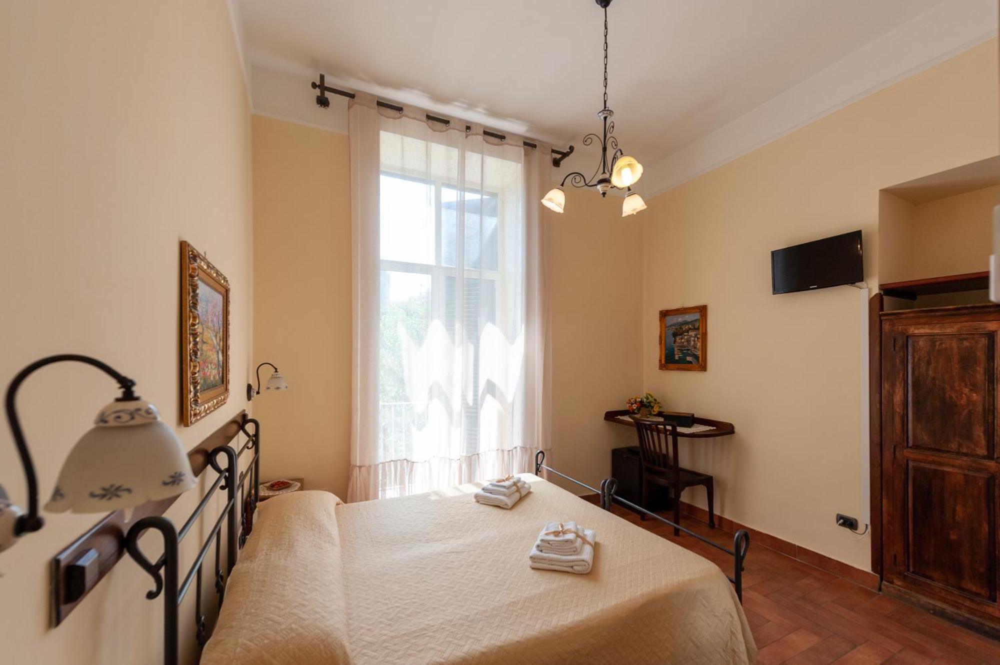 B&B Conte Cavour Neapel Exterior foto