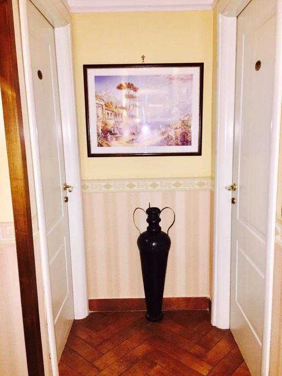 B&B Conte Cavour Neapel Exterior foto